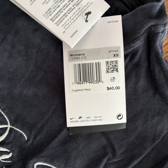 Nike Women's Boxy Wash Tee - Black/Photon Dust Size XS NWT - Picture 4 of 7